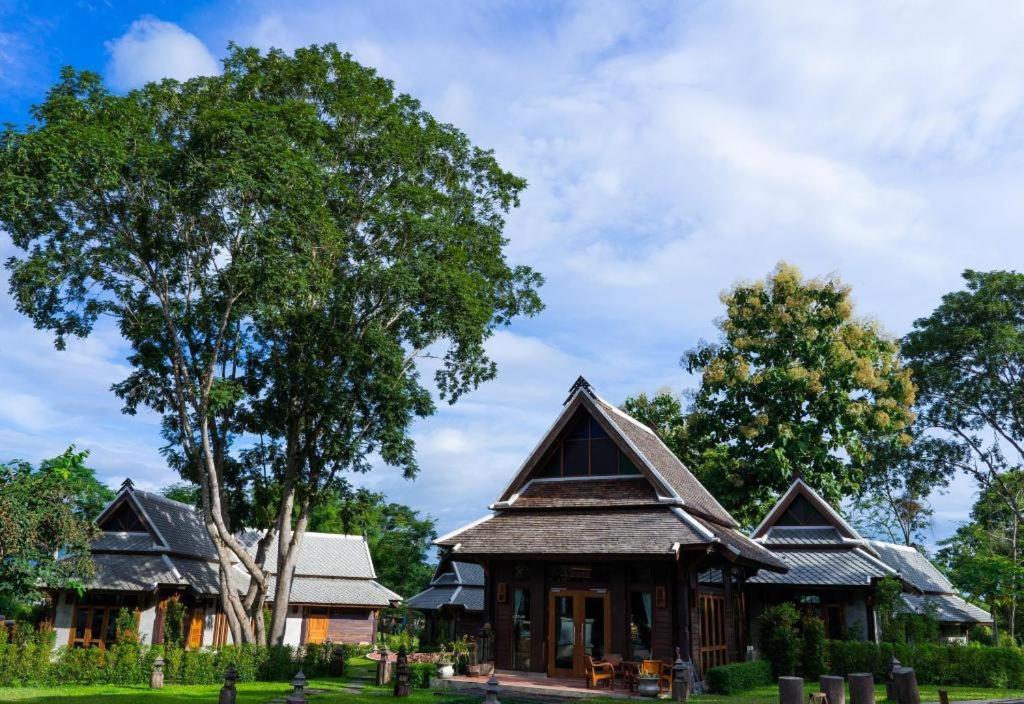 Ruean Racha Hotel Chiang Mai Ngoại thất bức ảnh