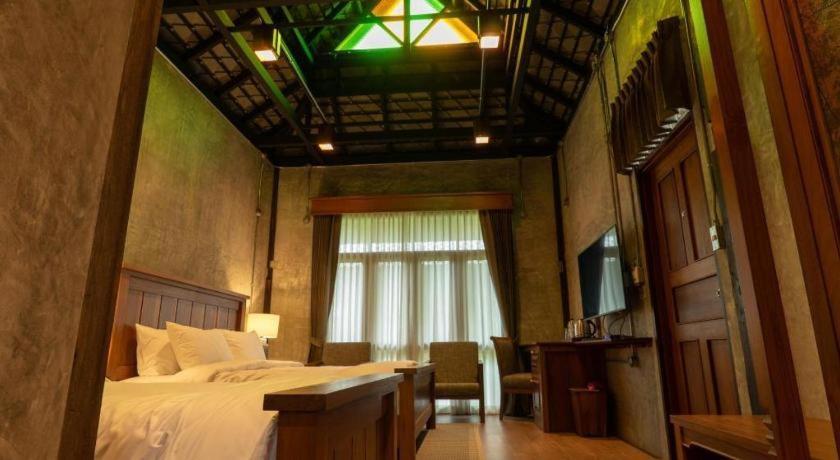 Ruean Racha Hotel Chiang Mai Ngoại thất bức ảnh