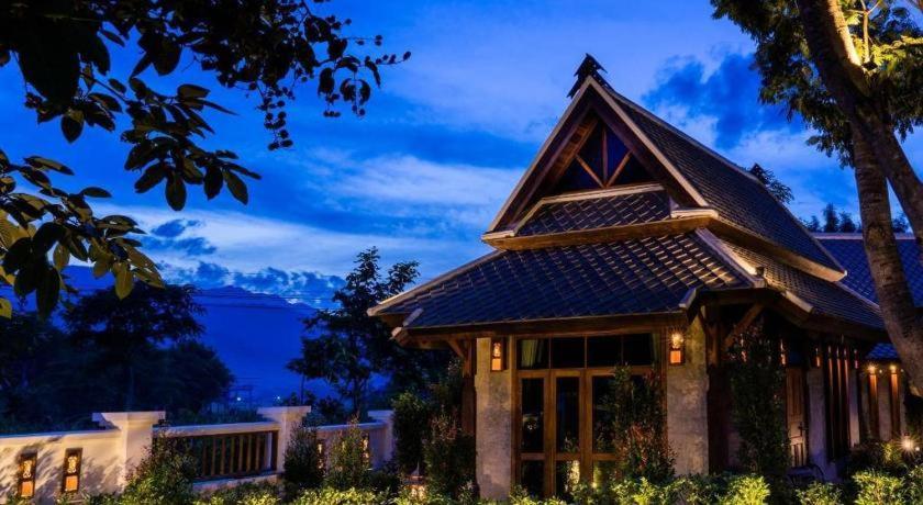 Ruean Racha Hotel Chiang Mai Ngoại thất bức ảnh