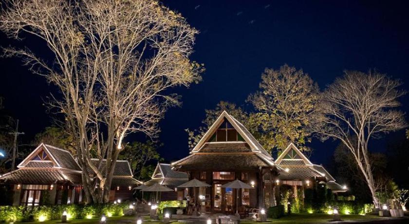 Ruean Racha Hotel Chiang Mai Ngoại thất bức ảnh