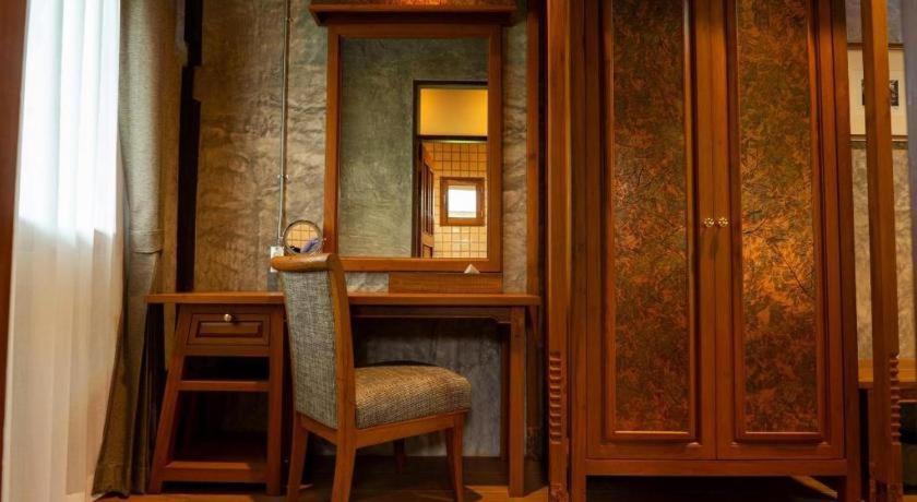 Ruean Racha Hotel Chiang Mai Ngoại thất bức ảnh