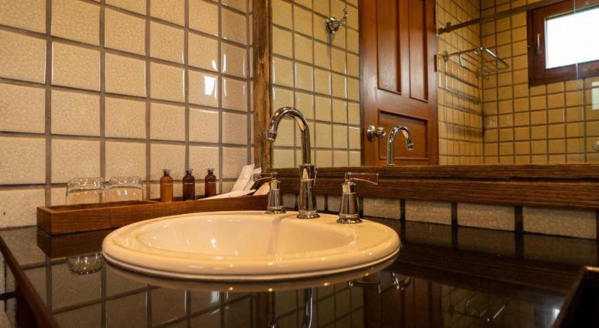 Ruean Racha Hotel Chiang Mai Ngoại thất bức ảnh
