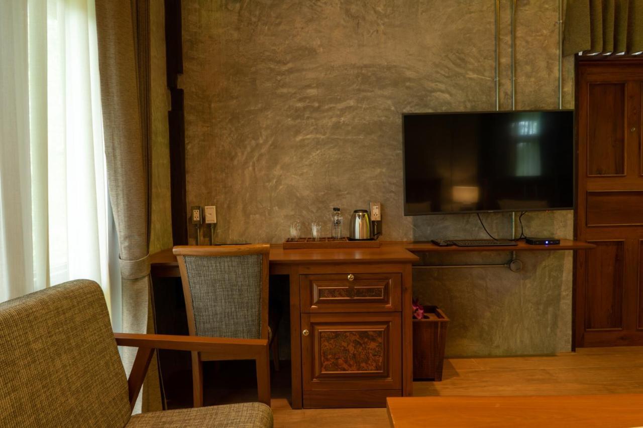 Ruean Racha Hotel Chiang Mai Ngoại thất bức ảnh