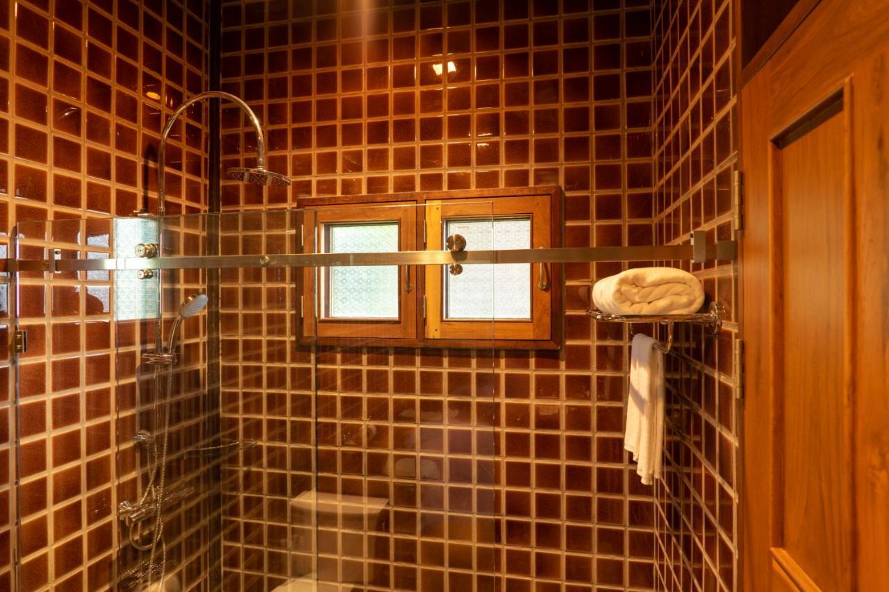 Ruean Racha Hotel Chiang Mai Ngoại thất bức ảnh